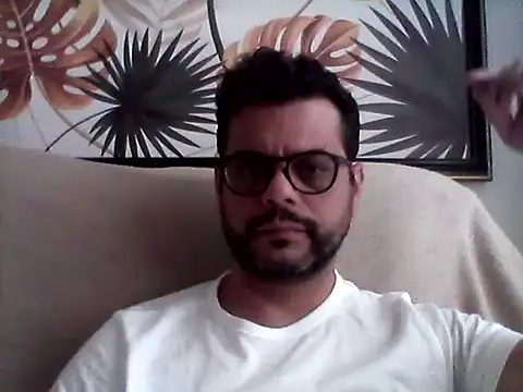 Snapshot of HornyBeachBoyBR chatting on July 2026 03:46:02 PM HornyBeachBoyBR online show from July 2026 03:46:02 PM