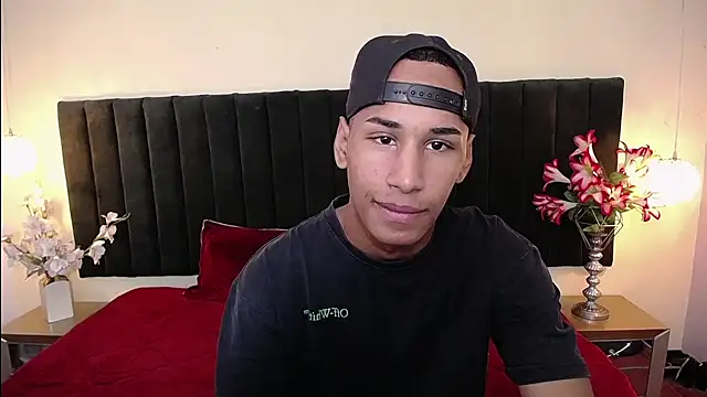 soft attraction online show from November 2025 08:01:01 PM