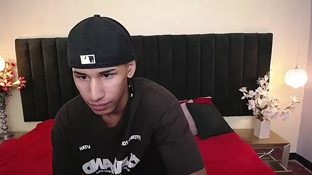 soft attraction online show from March 2026 07:26:02 PM