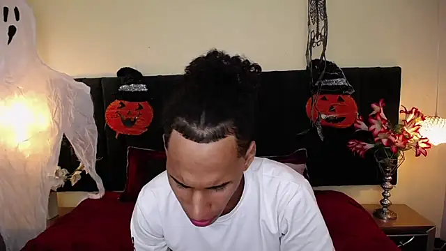 soft attraction online show from October 2025 07:46:02 PM