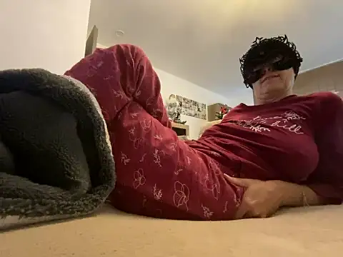 Marilou1983 online show from November 2025 08:25:02 AM