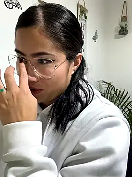 Snapshot of Sweet__Nurse1 chatting on September 2025 06:33:01 PM Sweet Nurse1 online show from September 2025 06:33:01 PM