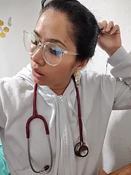 Snapshot of Sweet__Nurse1 chatting on February 2025 07:21:01 AM Sweet Nurse1 online show from February 2025 07:21:01 AM