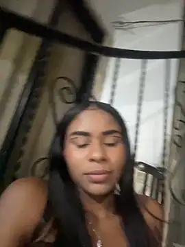 SunnyPage online show from November 2025 01:32:02 AM