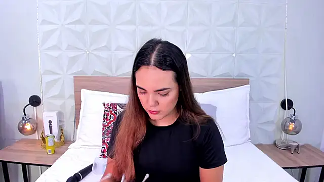 Snapshot of Stacey_white_ chatting on June 2026 08:24:02 PM Stacey white online show from June 2026 08:24:02 PM