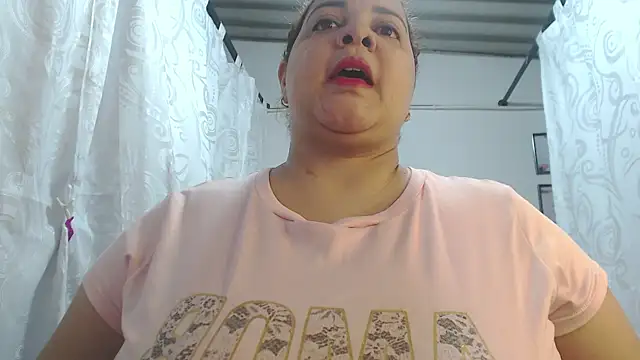 mia donatto369 online show from May 2026 01:17:01 PM