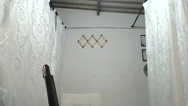 mia donatto369 online show from May 2026 01:54:01 AM