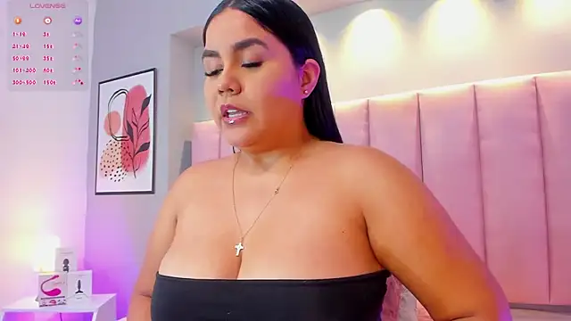 Snapshot of KeilyRoss chatting on September 2025 09:21:01 PM KeilyRoss online show from September 2025 09:21:01 PM