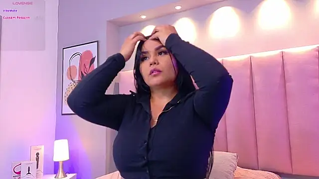 Snapshot of KeilyRoss chatting on November 2025 08:03:02 PM KeilyRoss online show from November 2025 08:03:02 PM