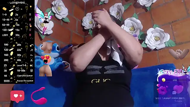 IngritBitch online show from February 2026 10:37:02 AM