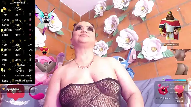 IngritBitch online show from November 2025 02:27:01 PM