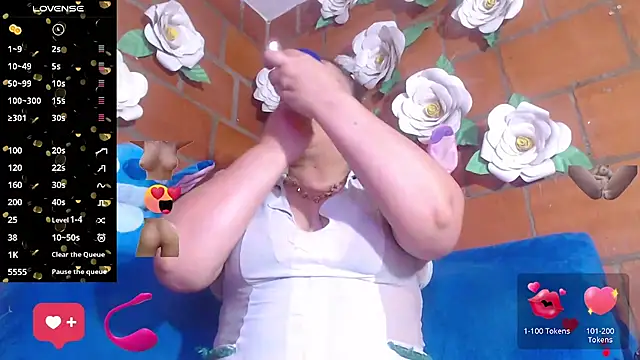 IngritBitch online show from March 2026 07:48:02 AM