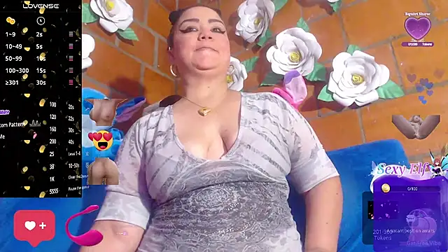 IngritBitch online show from May 2026 10:34:01 AM