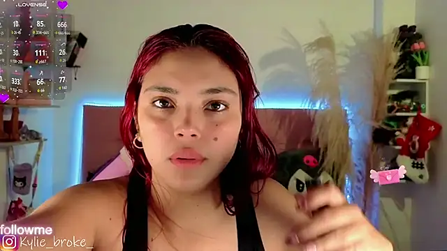 Kylie brokee online show from November 2025 09:07:01 PM