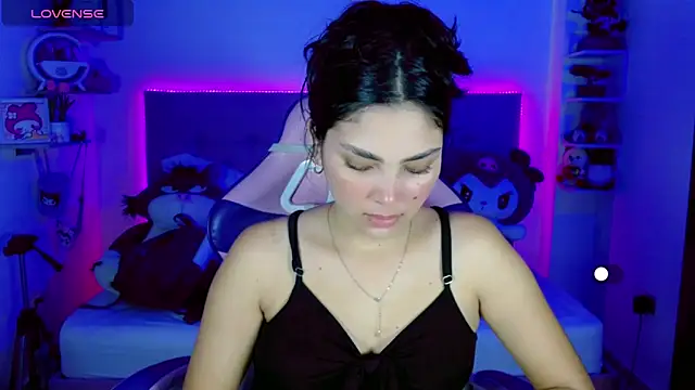 Kylie brokee online show from March 2025 10:10:02 PM