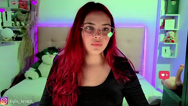 Kylie brokee online show from May 2026 10:06:02 PM