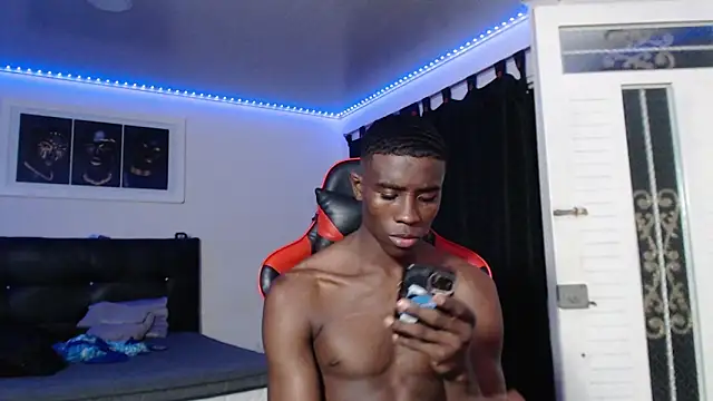 Couplex sexx online show from March 2026 04:31:01 AM