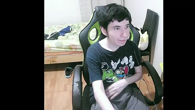 Snapshot of Twink_martinboy chatting on January 2025 03:25:02 AM Twink martinboy online show from January 2025 03:25:02 AM