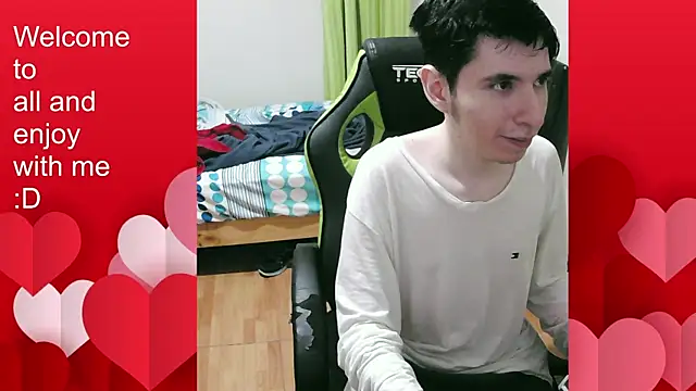 Snapshot of Twink_martinboy chatting on October 2025 11:16:01 PM Twink martinboy online show from October 2025 11:16:01 PM