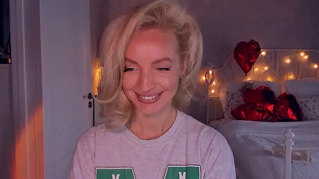 aestetick online show from February 2026 09:53:01 AM