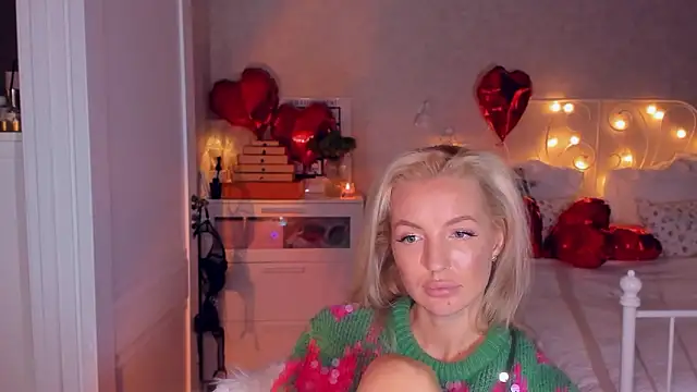 aestetick online show from February 2026 08:39:02 PM