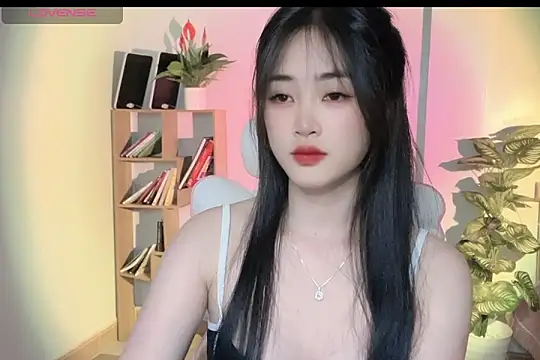 Snapshot of _Aimy_ chatting on March 2025 03:49:02 PM Aimy online show from March 2025 03:49:02 PM