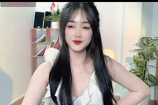 Snapshot of _Aimy_ chatting on March 2025 06:56:02 PM Aimy online show from March 2025 06:56:02 PM