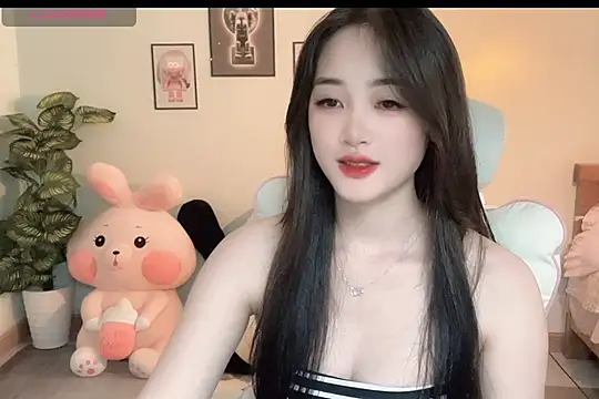 Snapshot of _Aimy_ chatting on October 2025 05:22:02 AM Aimy online show from October 2025 05:22:02 AM