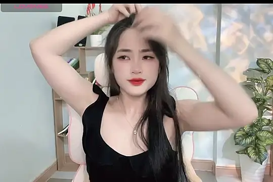 Snapshot of _Aimy_ chatting on March 2025 05:03:02 PM Aimy online show from March 2025 05:03:02 PM