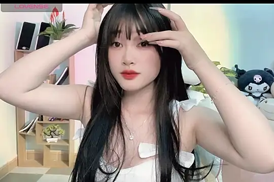 Snapshot of _Aimy_ chatting on March 2025 06:34:01 PM Aimy online show from March 2025 06:34:01 PM