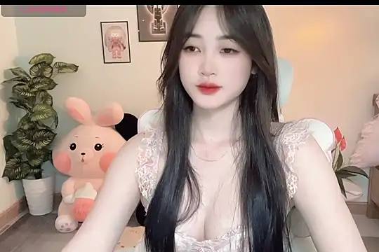 Snapshot of _Aimy_ chatting on September 2025 04:18:01 AM Aimy online show from September 2025 04:18:01 AM