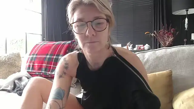 godinflower online show from October 2025 07:54:01 AM