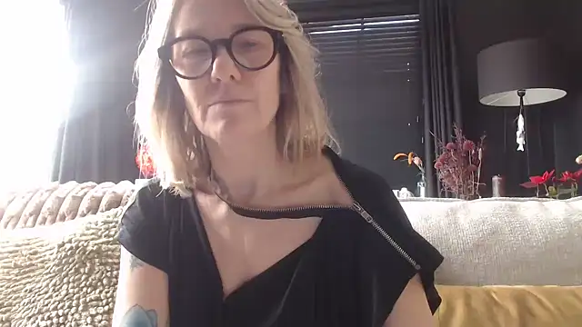 godinflower online show from February 2026 09:53:02 AM