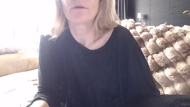 godinflower online show from November 2025 01:48:02 PM