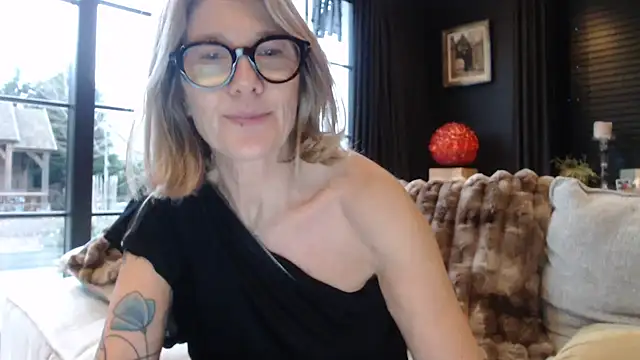 godinflower online show from January 2026 03:59:02 PM