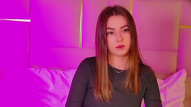 AliceMoreno online show from November 2025 05:06:01 PM