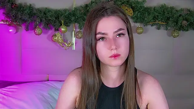 AliceMoreno online show from December 2025 05:06:01 PM