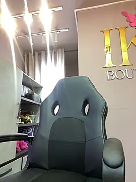 AmmyJones  online show from November 2025 08:24:01 AM