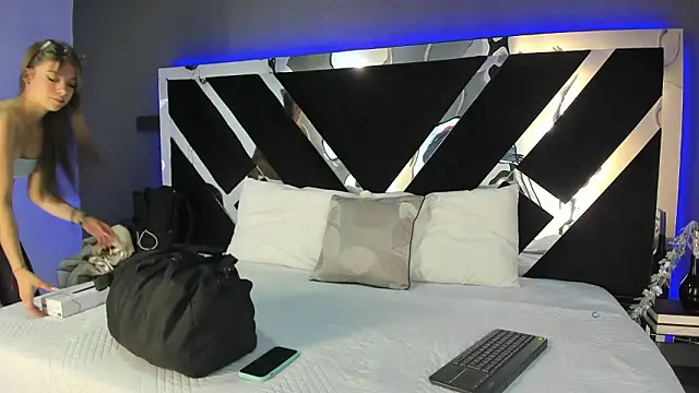 AmmyJones  online show from January 2026 07:28:02 PM