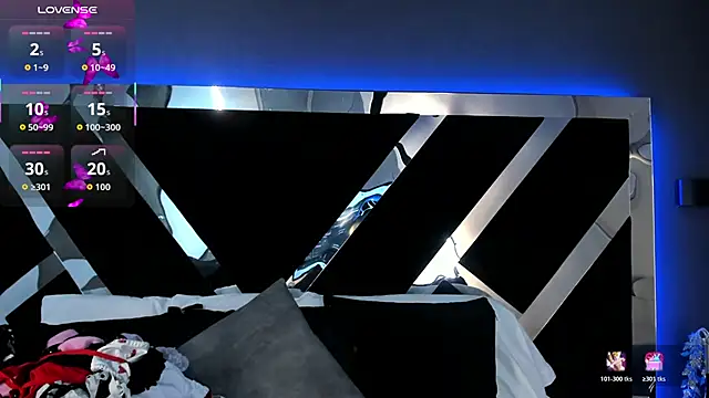 AmmyJones  online show from December 2025 07:40:01 PM