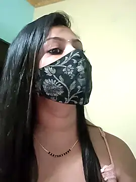 SANAYA ROY online show from March 2026 06:14:01 PM