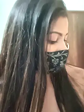 SANAYA ROY online show from December 2025 10:06:01 AM