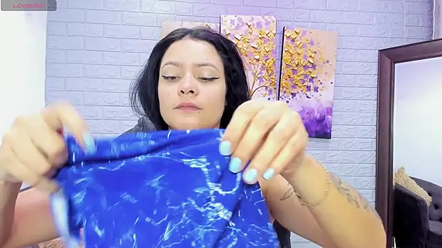 Snapshot of StefyGil_ chatting on November 2025 12:08:01 PM StefyGil online show from November 2025 12:08:01 PM