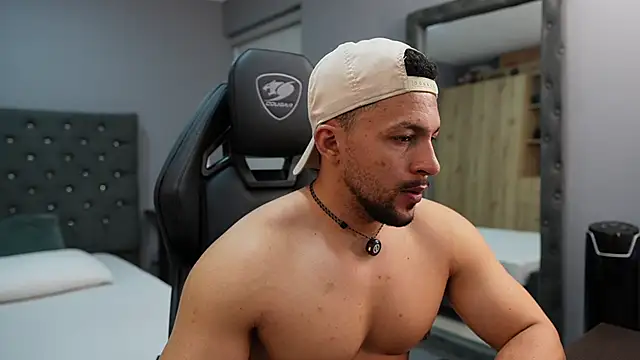 Martin Logan online show from April 2026 11:33:01 PM