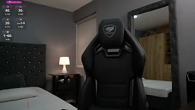 Martin Logan online show from November 2025 09:08:01 PM