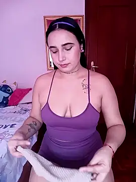 Snapshot of Juanamd1 chatting on March 2025 09:04:02 AM Juanamd1 online show from March 2025 09:04:02 AM