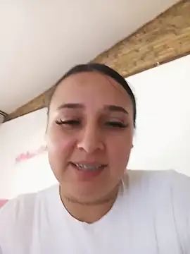 Juanamd1 online show from May 2026 12:11:01 PM