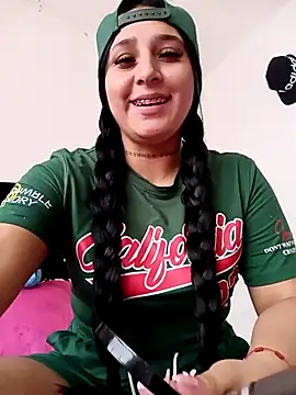 Snapshot of Juanamd1 chatting on September 2025 12:11:01 PM Juanamd1 online show from September 2025 12:11:01 PM