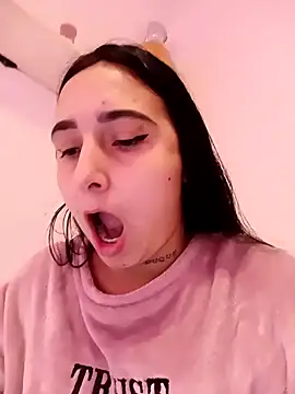 Snapshot of Juanamd1 chatting on February 2025 12:17:02 PM Juanamd1 online show from February 2025 12:17:02 PM