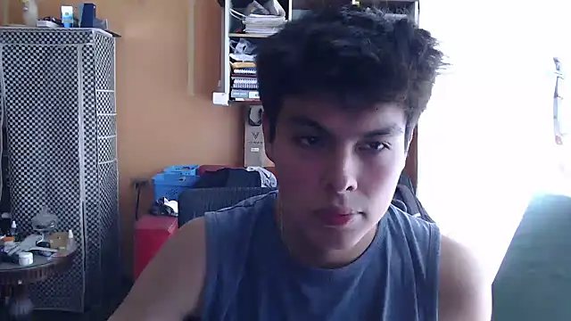 diegotorresd2312 online show from April 2026 05:36:01 PM